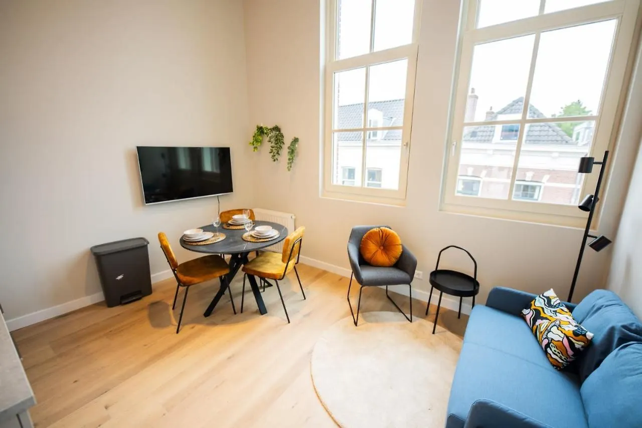 Breathtaking 3 Bedroom Apartment Pk6B Rotterdam 0*,  Netherlands