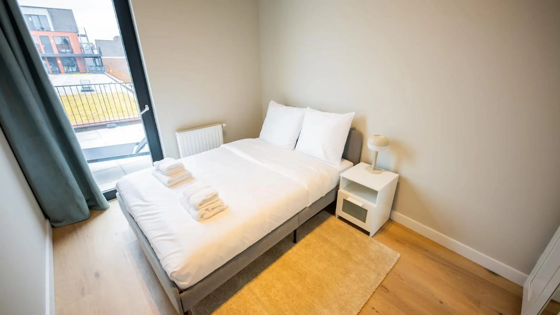 רוטרדם Breathtaking 3 Bedroom Apartment Pk6B